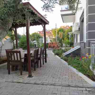 Begonvil Garden Apart Hotel Exterior