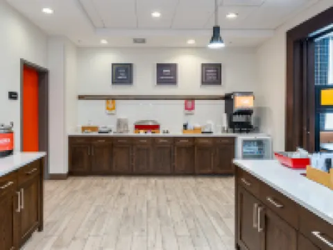 Hampton Inn and Suites by Hilton Logan Hotels in Logan