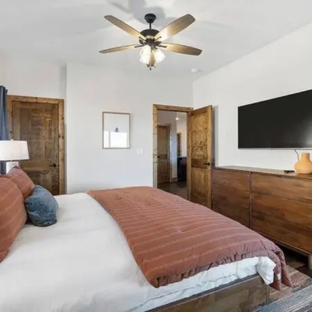Wrangler's Rest Cabin