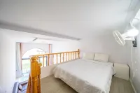 Gangneung Iris Poolvilla and Spa Pension Pet Friendly