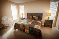 Brand New located in Historical downtown Williams!