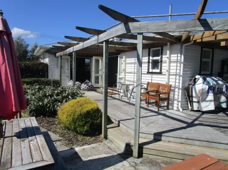 NewYorkNewYork: Fast Fibre, Sky&Smart TV, all Linen and Cleaning Fee included. Отели в г. Мартинборо