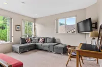 The Marmot's Den - Large Family-Friendly Ski Retreat in Sun Peaks