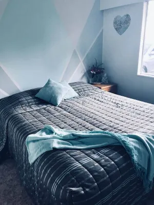 Fully fenced family and pet friendly iconic kiwi bach awaits Отели в г. 