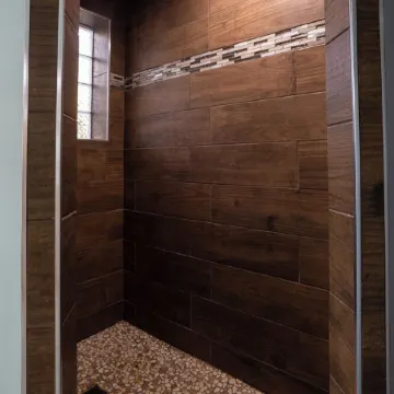 10% Off for a 7 Night Booking! Super Location, Private Pool and Hot Tub! 5 Bdrms