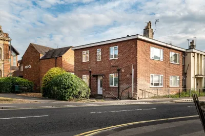 Cosy apartment Hotels near Newark Trent Weir