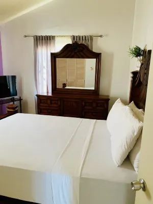 Secured two bedroom in Gated community in sunshine city,Portmore Hotel a 