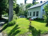 Oldest Town of Cape Cod In The Historic District