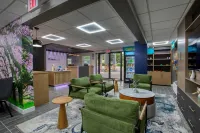 Clarion Pointe Hotels in Decatur