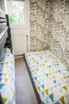 StayatSas Tiny House Sam. Free WiFi, reserved parkingspace, kids & dogs welcome!