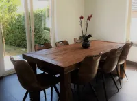 Kipili Spirit House - Luxury house with garden Hotels in Nivelles