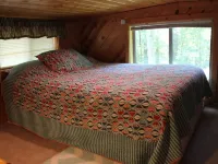 "Shore Thing", Cozy Lake Cumberland Cabin - Hot Tub, Fire Pit, Minutes from Lake Hotels in Wayne County