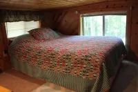 "Shore Thing", Cozy Lake Cumberland Cabin - Hot Tub, Fire Pit, Minutes from Lake