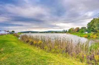 Charm by the Lake! Elk Mountain Lake house & Ski lodge.