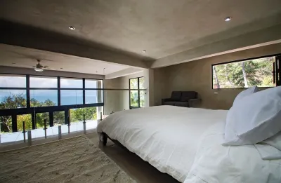 Casa Verapaz - Carina: Luxurious Retreat with Loft, Ideal for 6 Guests!