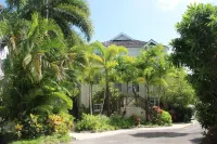 Luxury Beachfront Apartment Hotel a 