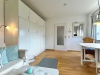 Die Helle Nach Westen Ausgerichtete Wohnung Heißt Sie Herzlich Willkommen! Hotels in Hornum