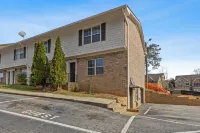 Boho Lux Theme  • 3Br 3.5BA • Near Truist Park, Home of the Braves