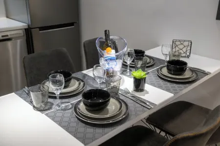 Moderene Villa mit Meerblick Mit Grosser Terasse und Balkon Neubau