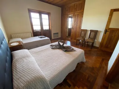 AL - Barragem Azibo até 21 pax Hotels in 