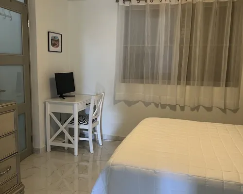 Luxury centric 1 bedroom apt - 5 min from the beach Hotels in Aguadilla