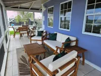 Waterfront Villa on White Sound, Private Dock, Beach, Swimming Pool, Pickle Ball