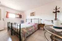 Apartment Santa Maria di Leuca 2 to 3 people Hotels in Tiggiano