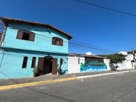 Pousada Brisa da Praia Отели рядом с достопримечательностью «Praia dos Anjos»