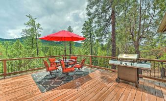 Fire Pit, Deck & Grill: Serene Prescott Cabin!