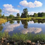 Camp Wee Acres. Cozy camper with beautiful views. Hotels in White County