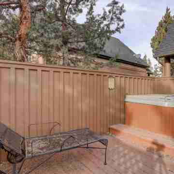 Forest Ridge 2 Bedroom Home by RedAwning Fitness & Recreational Facilities