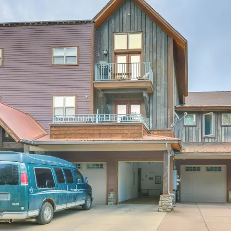 < 1 Mi to Hot Spring: Condo in Pagosa Springs!