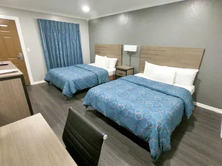 Budget Host Inn Отели в г. Вернон