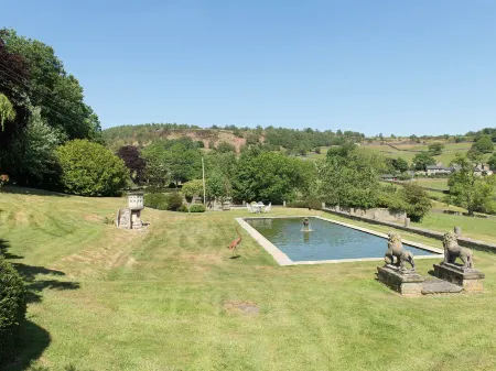 Fernhill Castle Отели рядом с достопримечательностью «Catgill Farm»