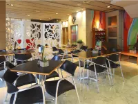 Aqua Hotel Nostre Mar Apartments Hotels in Pineda De Mar