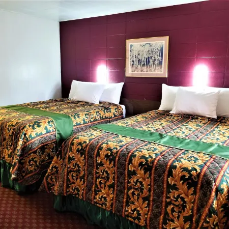 Town House Motor Inn