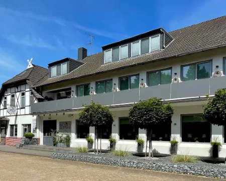 Hotel & Restaurant Prüser´s Gasthof Hotels in Hellwege
