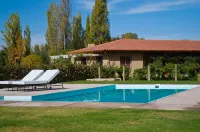 Posada Verde Oliva Hotels in Maipú