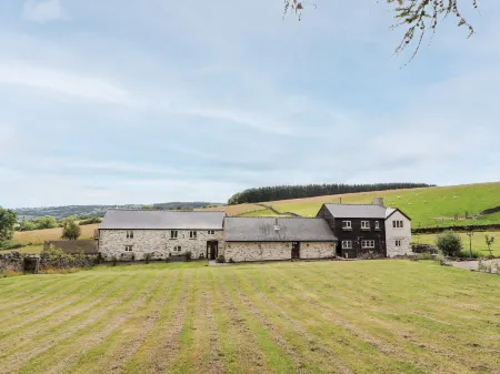 Pant Dafydd Goch Отели рядом с достопримечательностью «Blackwood's»