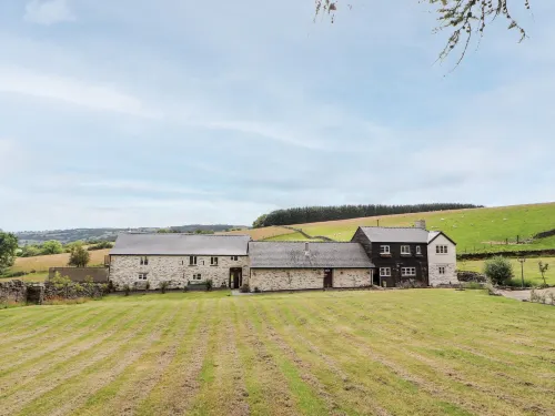 Pant Dafydd Goch Hotels in Llangollen