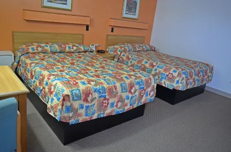 Budget Host Inn Iron Mountain