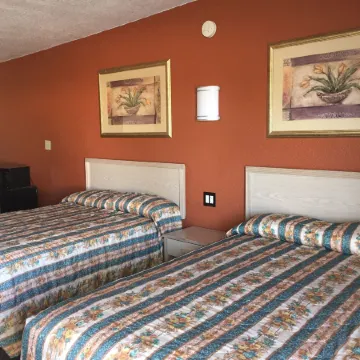 Desert Inn Отели в г. Броли