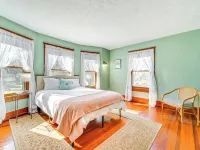 Dog-Friendly Atlantic Farmhouse w/ Spacious Yard! Hotels in Atlantic