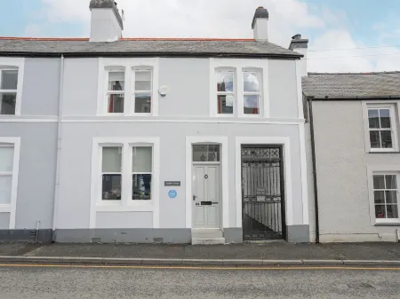 Cobblers Cottage Отели в г. Ллангед