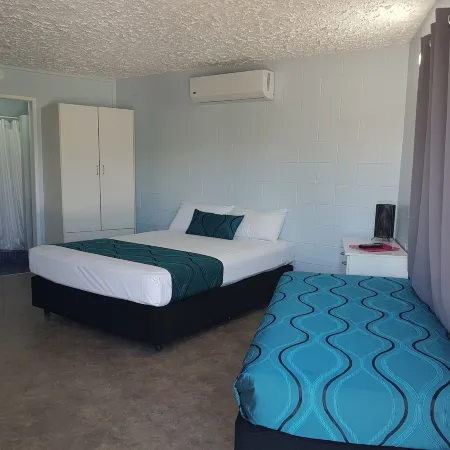 Horseshoe Bay Resort