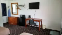 Budget Inn Breezewood Hotels in Everett