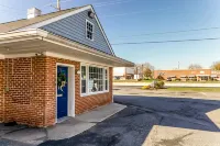 White Marsh Motel