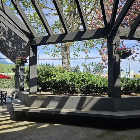 The Cedars Inn Hotel & Convention Centre