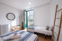 Belle Époque Self-Check-in Guesthouse - Adults-Only Hotels near Urgull