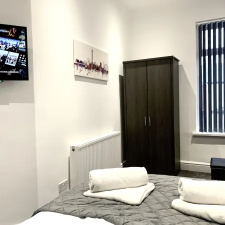 Victory Luxury Hot Tub House